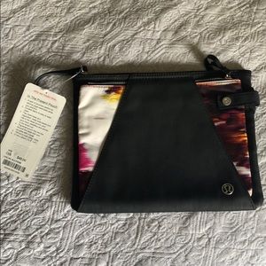 Lululemon clutch purse